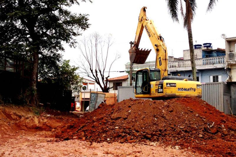 Fotos dos serviços de terraplenagem da São Caetano Terraplenagem