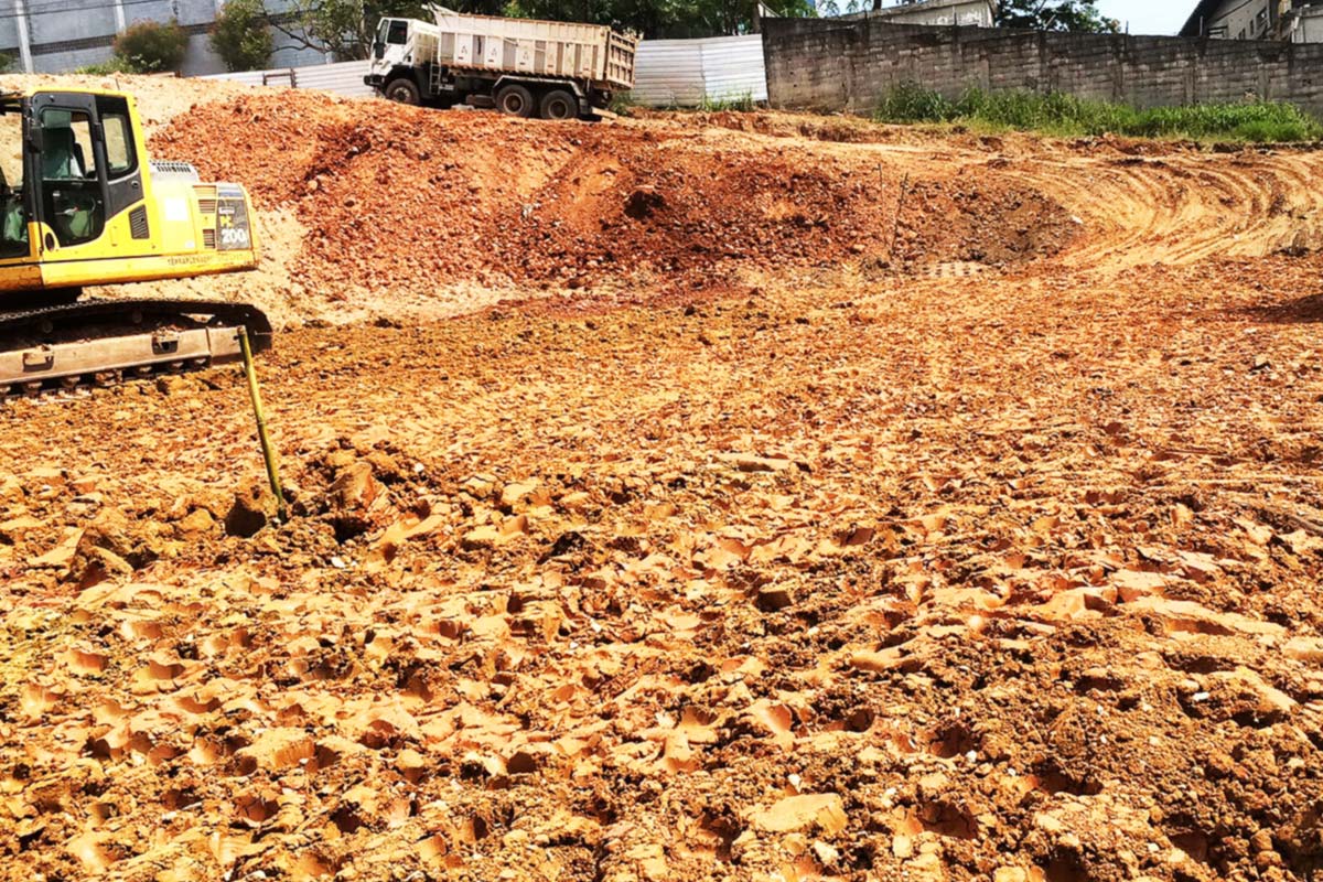 Fotos dos serviços de terraplenagem da São Caetano Terraplenagem